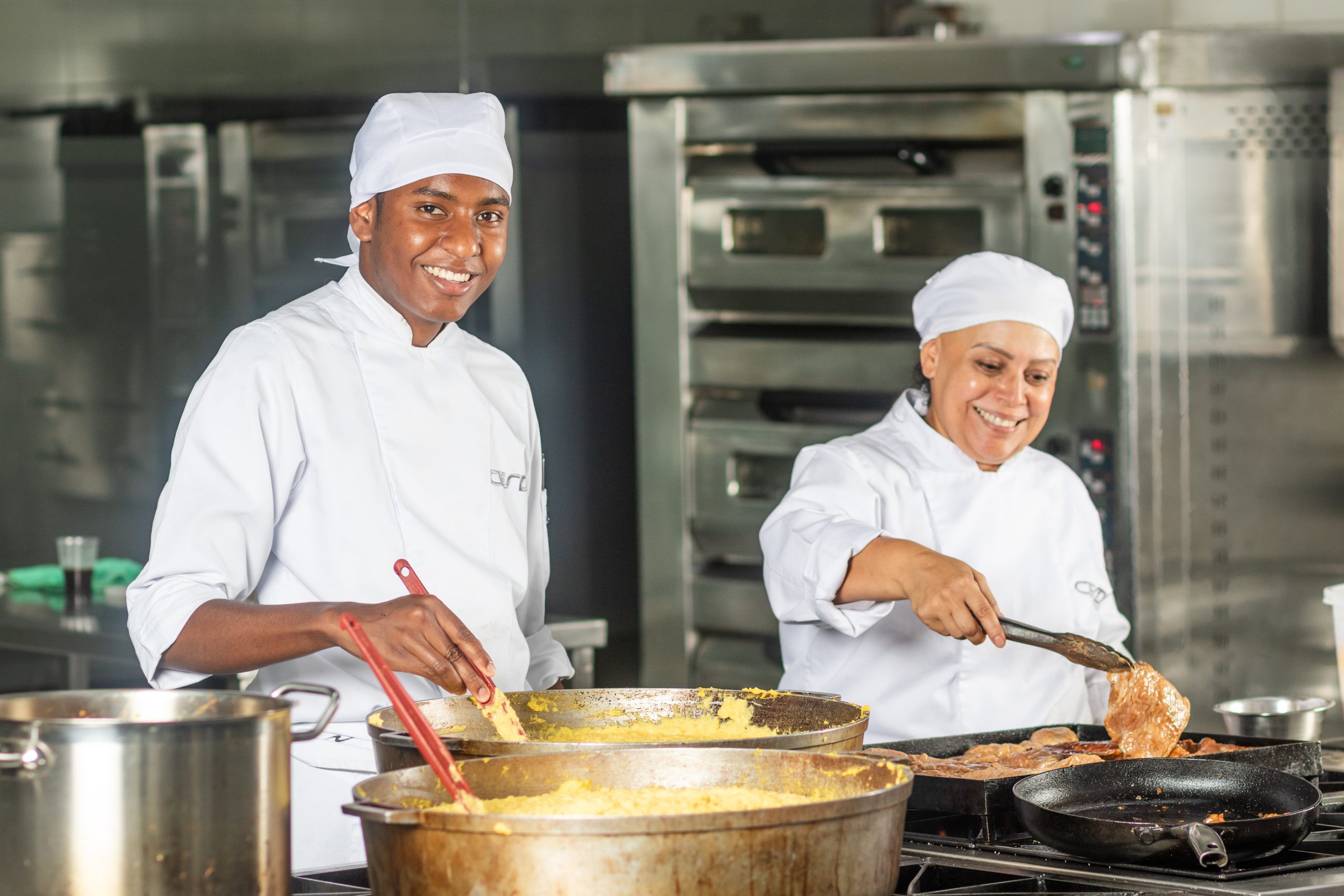 Escuela de Gastronomía, Turismo y Hospitalidad